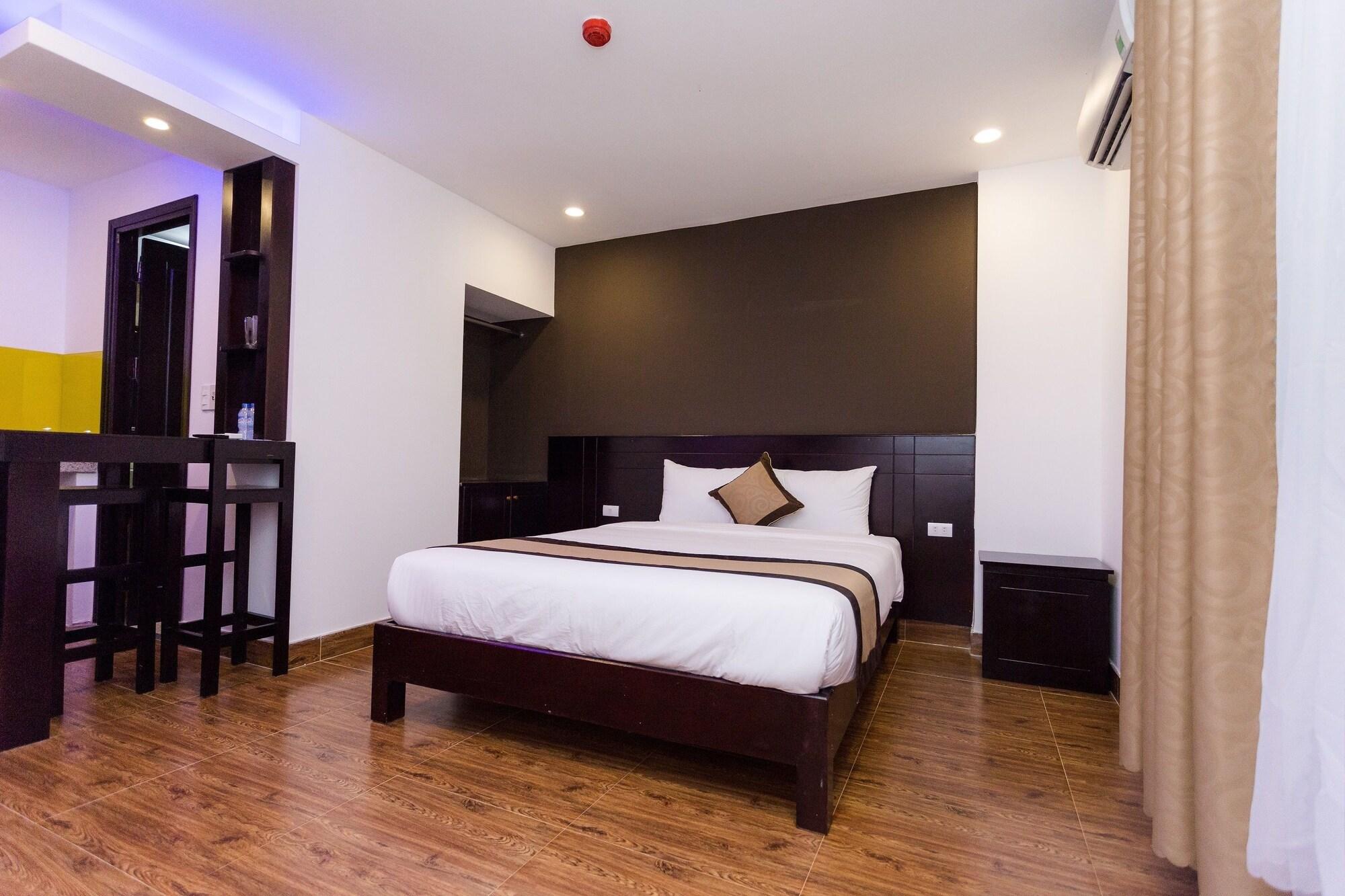 Manchester Hotel Da Nang Buitenkant foto
