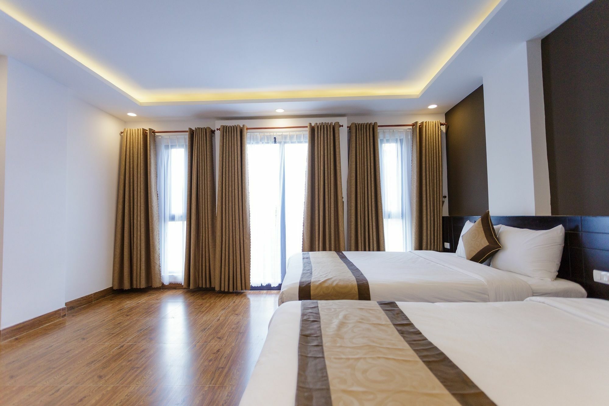 Manchester Hotel Da Nang Buitenkant foto